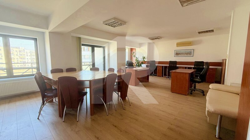 Ion Mihalache Spatiu birouri zona Mihalache - Turda in imobil mixt, 4 camere, 155 mp, 8 eur/mp