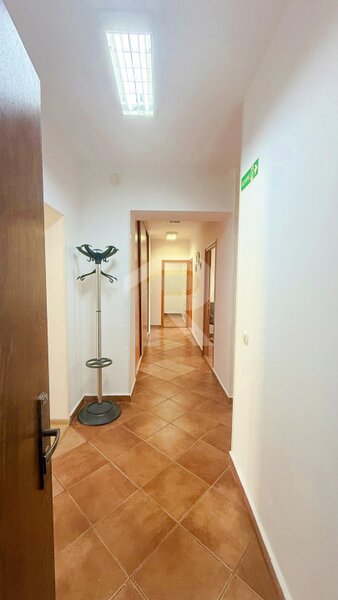 Ion Mihalache Spatiu birouri zona Mihalache - Turda in imobil mixt, 4 camere, 155 mp, 8 eur/mp